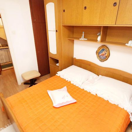 Apartments By The Sea Pucisca, Brac - 770 Rom bilde