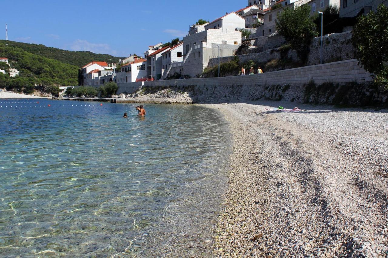 Apartments By The Sea Pucisca, Brac - 770 Eksteriør bilde